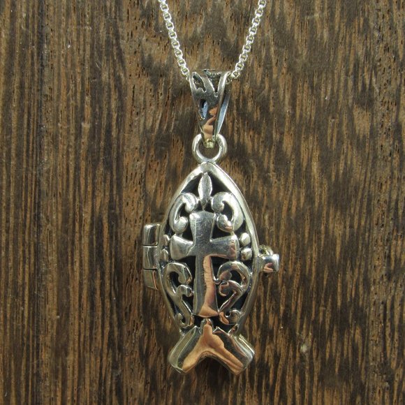Jewelry - 18" Sterling Silver Religious Fish Poison Locket Necklace Vintage